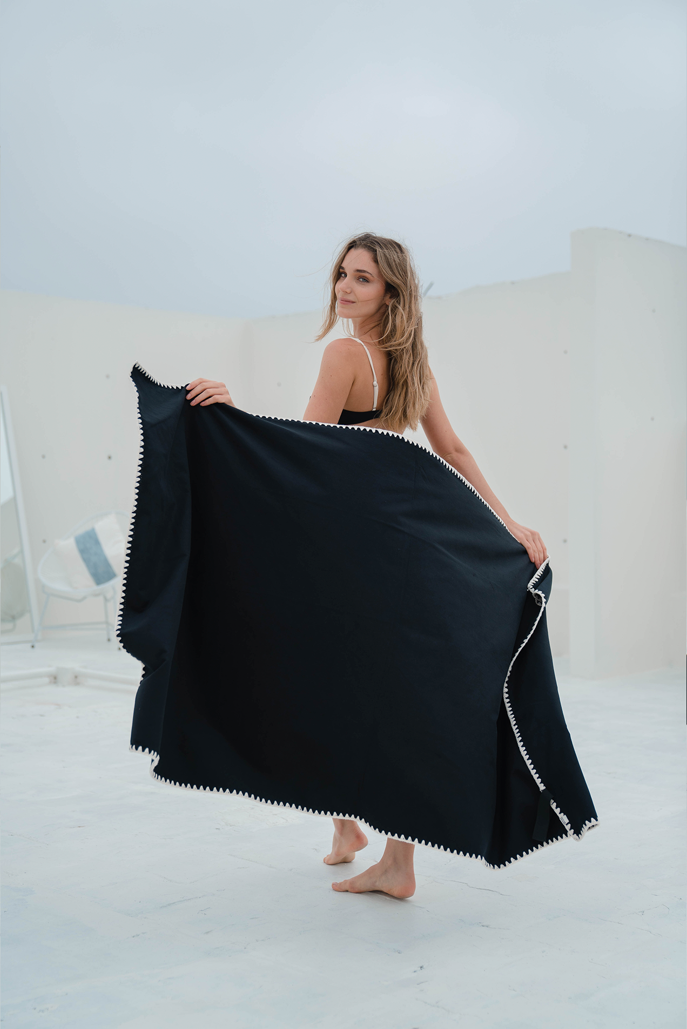 Costa Serena Towel - Nero